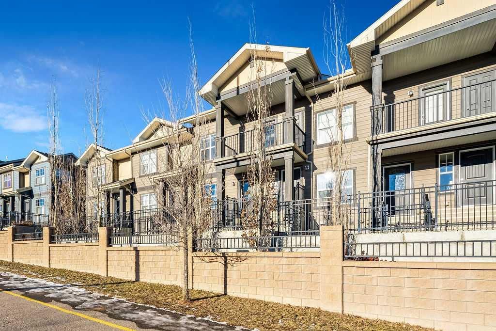 I have sold a property at 127 Evanscrest GARDENS NW in Calgary
